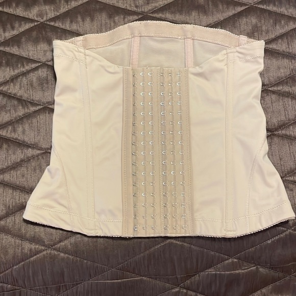 Belly Bandit Intimates & Sleepwear Belly Bandit Mother Tucker